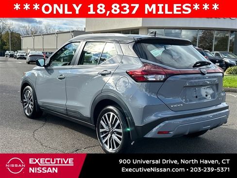 Certified 2023 Nissan Kicks SV image 4