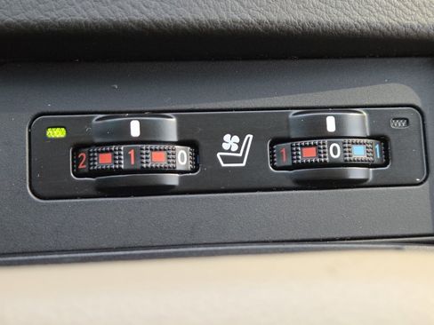 Used 2010 Lexus RX 350 AWD image 5