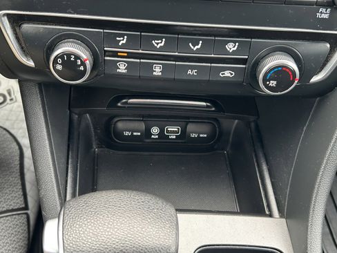 Used 2018 Kia Optima LX image 30