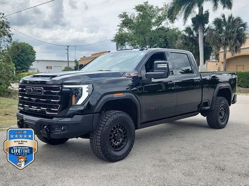 New 2026 GMC Sierra 2500 AT4X w/ AT4X AEV Edition AWD/4WD image 2