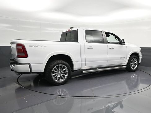 Used 2022 RAM 1500 Laramie w/ Sport Appearance Package AWD/4WD image 3