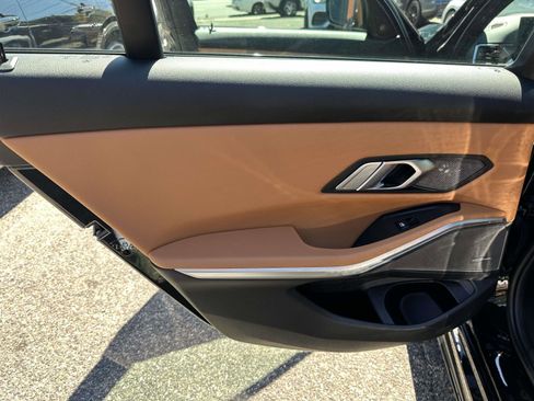 Used 2023 BMW 330i xDrive Sedan w/ M Sport Package image 18