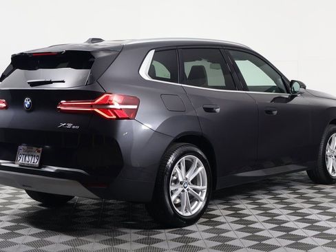 Used 2025 BMW X3 xDrive30i w/ Convenience Package image 4