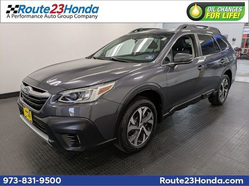 Used 2020 Subaru Outback Limited XT image 1