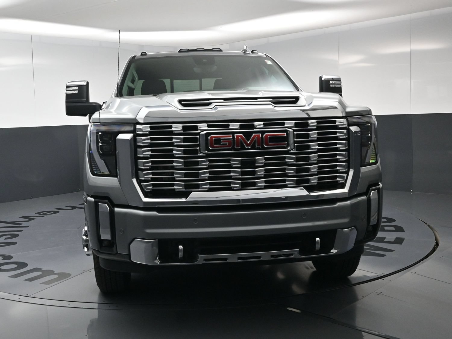 Used 2026 GMC Sierra 3500 Denali w/ Denali Reserve Package AWD/4WD image 3
