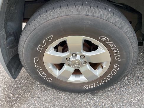 Used 2010 Nissan Xterra S image 12