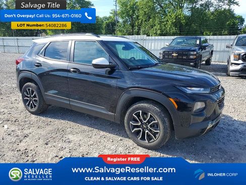 Used 2023 Chevrolet TrailBlazer ACTIV w/ Sun and Liftgate Package AWD/4WD image 5