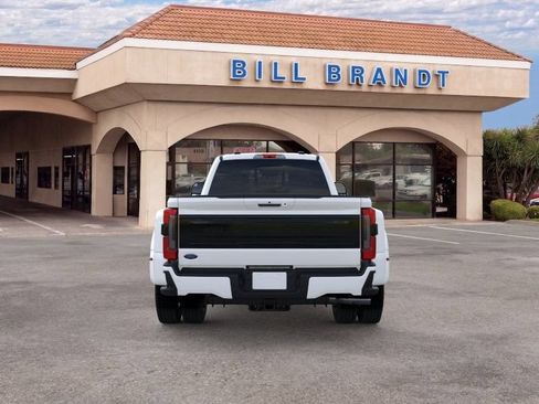 New 2026 Ford F450 Platinum w/ FX4 Off-Road Package AWD/4WD image 3