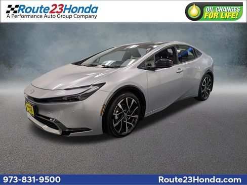 Used 2024 Toyota Prius Prime XSE Premium image 1