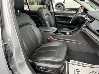 Used 2022 Jeep Grand Cherokee Limited 4xe video 3