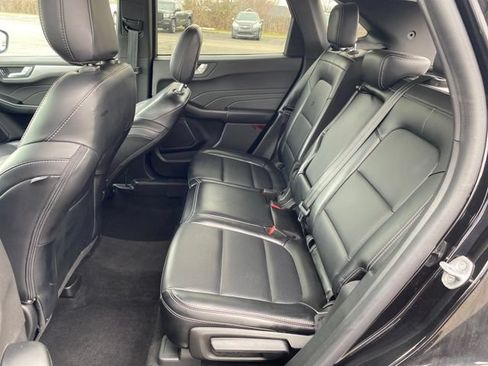 Used 2023 Ford Escape Platinum AWD/4WD image 19
