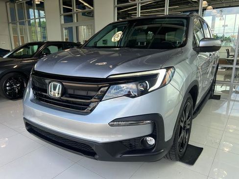 Used 2021 Honda Pilot Special Edition image 2