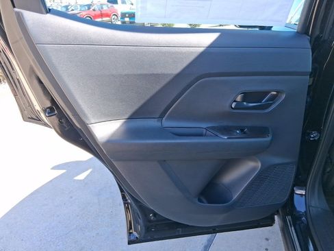 New 2026 Nissan Kicks S image 22