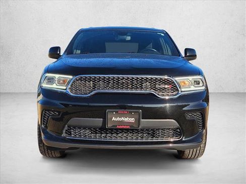 Used 2024 Dodge Durango SXT image 2
