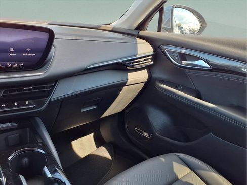 Certified 2025 Buick Envision Preferred AWD/4WD image 19