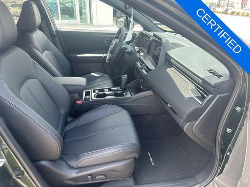 Certified 2026 Subaru Outback Limited AWD/4WD image 7
