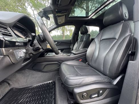 Used 2018 Audi Q7 3.0T Prestige AWD/4WD image 16