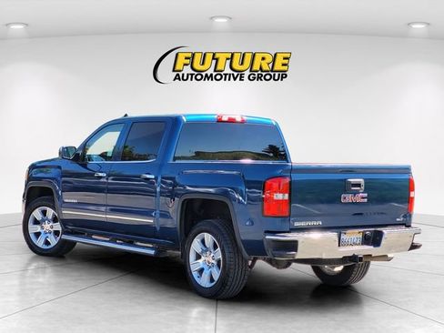 Used 2015 GMC Sierra 1500 SLT w/ Driver Alert Package image 5