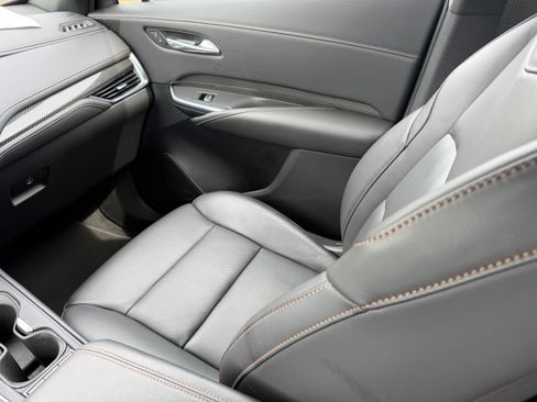 Certified 2023 Cadillac XT4 Sport image 16