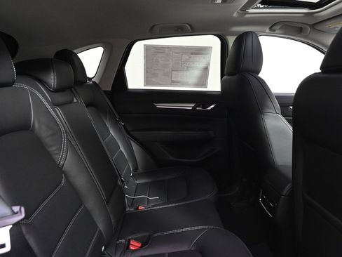 New 2025 MAZDA CX-5 AWD 2.5 S w/ Premium Plus Pkg image 18