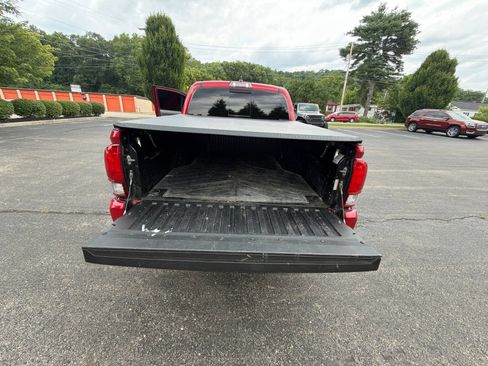 Used 2020 Toyota Tacoma SR5 w/ Technology Package AWD/4WD image 26