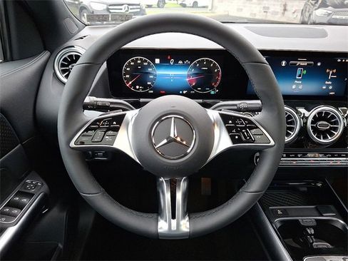 Used 2026 Mercedes-Benz GLA 250 GLA 250 image 19