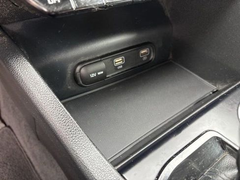 Used 2022 Kia K5 GT-Line image 25