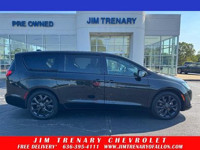 Used 2019 Chrysler Pacifica Touring Plus w/ Advanced Safetytec Group