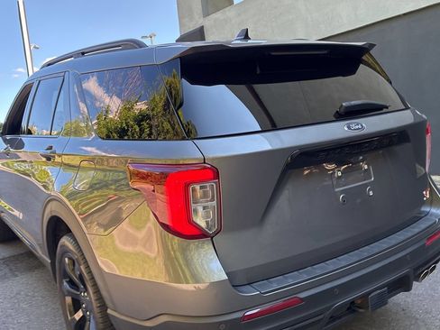 Used 2022 Ford Explorer ST w/ Equipment Group 401A AWD/4WD image 2