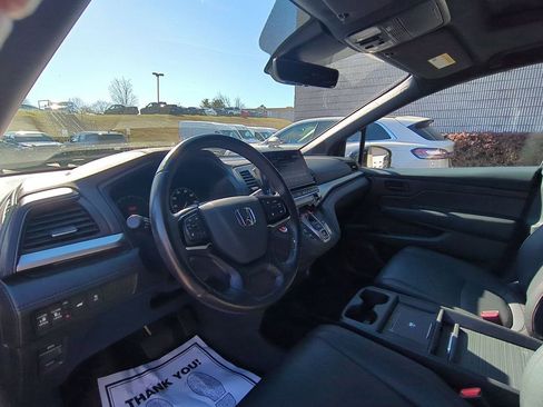 Used 2025 Honda Odyssey Sport-L image 12