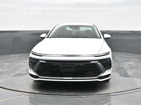 New 2026 Hyundai Sonata SEL image 3