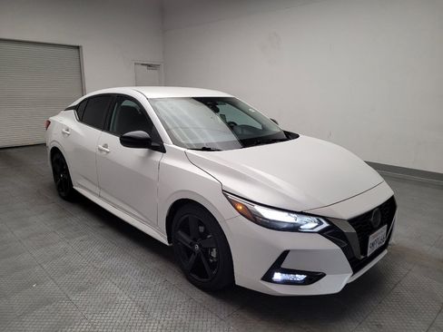 Used 2023 Nissan Sentra SR FWD image 13