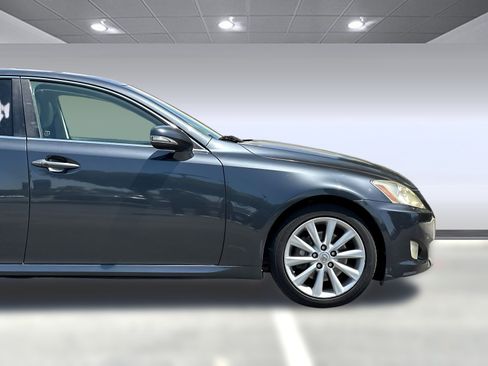 Used 2010 Lexus IS 250 RWD image 32