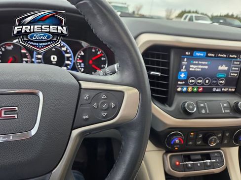 Used 2020 GMC Acadia Denali w/ Trailering Package AWD/4WD image 16