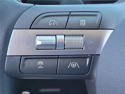 New 2026 Hyundai Kona SE image 8