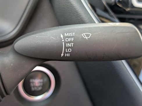 Used 2025 Toyota Corolla LE w/ Convenience Package FWD image 28