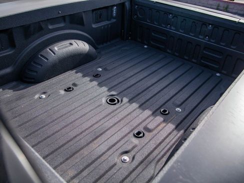 Used 2022 Ford F250 Lariat w/ Lariat Ultimate Package image 28