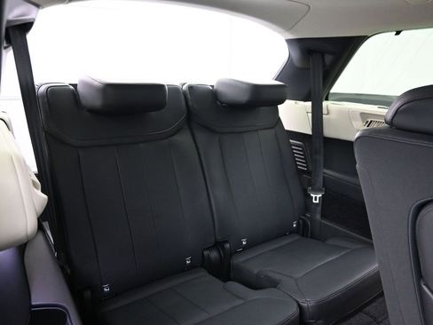 Used 2022 Land Rover Range Rover Long Wheelbase SE AWD/4WD image 17
