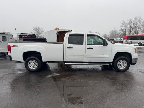 Used 2010 GMC Sierra 2500 SLE image 6