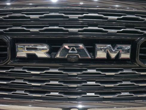 Used 2024 RAM 3500 Limited AWD/4WD image 21