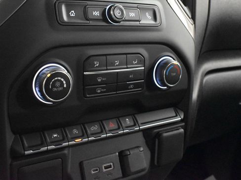 Used 2023 Chevrolet Silverado 1500 Custom w/ LPO, Dark Essentials Package AWD/4WD image 18