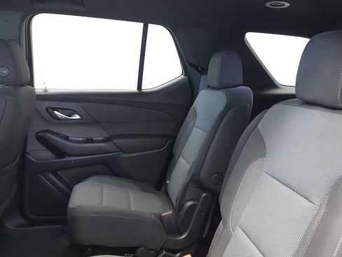 Used 2022 Chevrolet Traverse LT AWD/4WD image 21