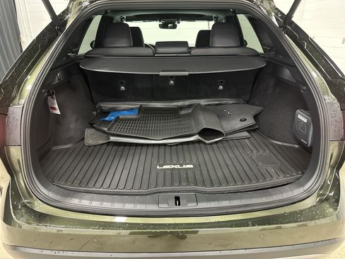 Used 2025 Lexus RX 350h w/ Accessory Package image 32
