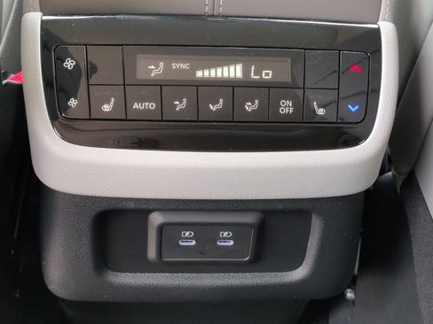 Used 2026 INFINITI QX60 Luxe w/ Cargo Package AWD/4WD image 16