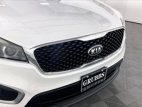 Used 2016 Kia Sorento FWD w/ LX Convenience Package image 36
