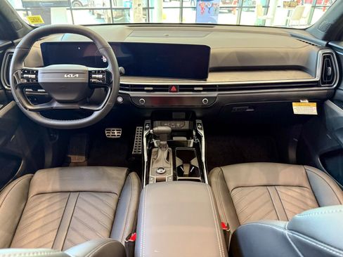 New 2026 Kia Sorento SX Prestige AWD/4WD image 32