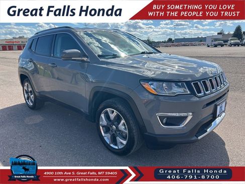 Used 2019 Jeep Compass Limited AWD/4WD image 1