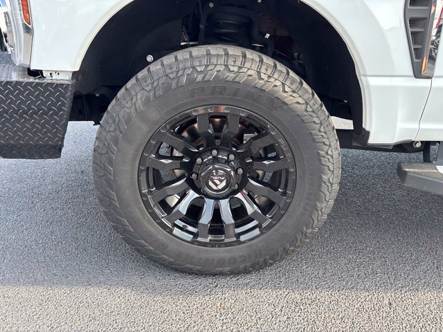Used 2024 Ford F350 Lariat w/ FX4 Off-Road Package AWD/4WD image 10