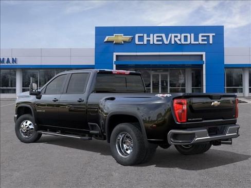 New 2026 Chevrolet Silverado 3500 LT w/ All Star Edition AWD/4WD image 3