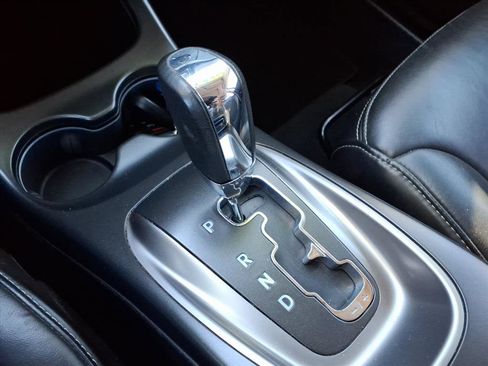 Used 2020 Dodge Journey Crossroad w/ Popular Equipment Group image 23